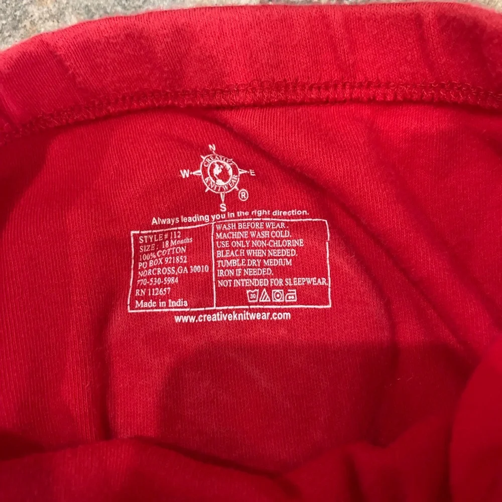 Buc-ees red diaper cover with Buc-ee beaver on back size 18 months GUC